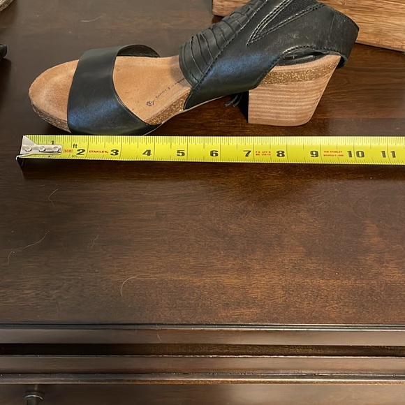 NWOT Sofft leather sandals - size 8 - Picture 9 of 9